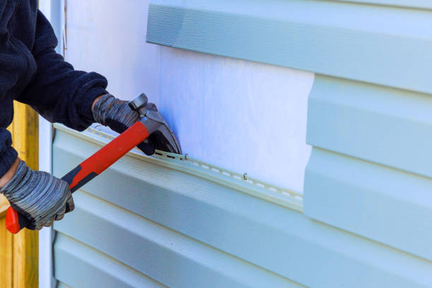 Reliable Emergency Siding Repair contractor in Simpsonville, SC by Superior Siding Solutions