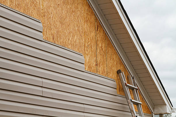 24/7 Emergency Emergency Siding Repair experts in Simpsonville, SC